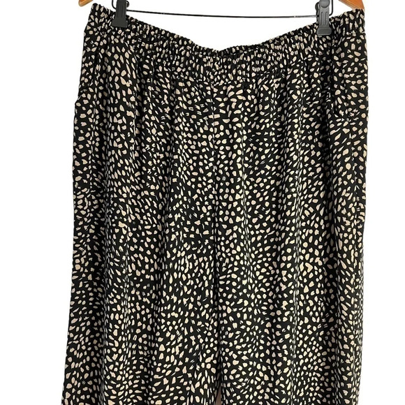 Catherines Lightweight Pants 1X Tan and Black Spotted Elastic Waist Pockets Thin - Picture 2 of 6